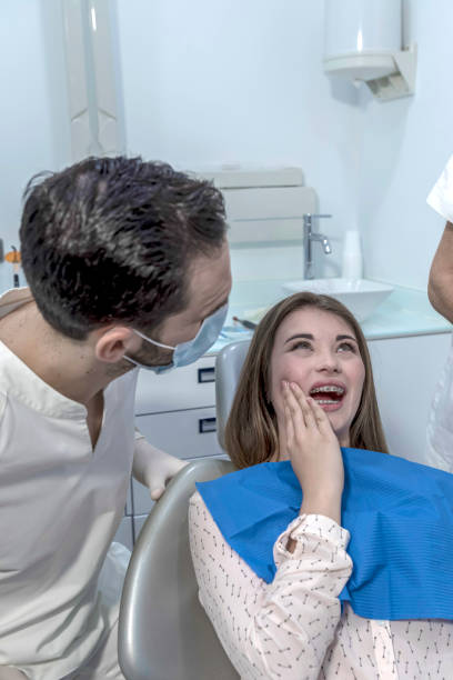 Best Urgent Tooth Repair  in Lofall, WA